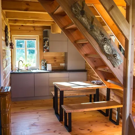 Wrzosowe Zacisze Lodge *